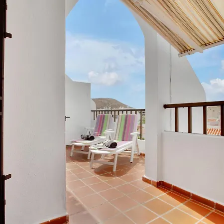 아파트 Superb Flat, Terrace 20m, 2rooms, Pool, Wi Fi