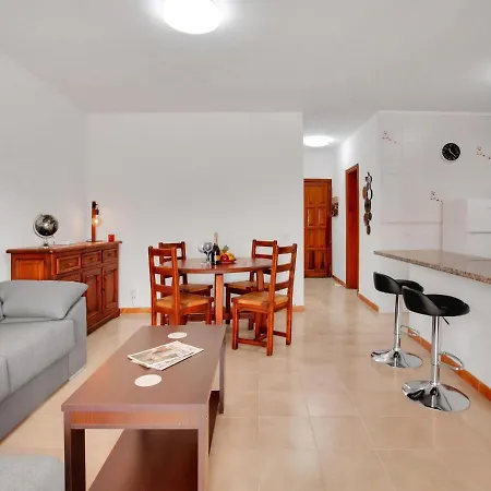 Superb Flat, Terrace 20m, 2rooms, Pool, Wi Fi 아파트 코스타델실렌시오
